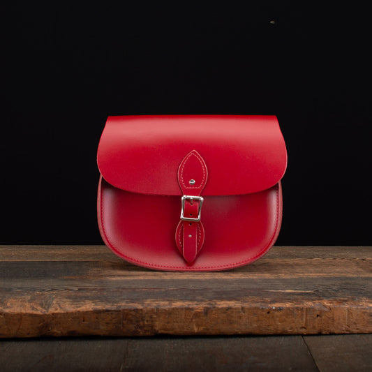 Large Sporran in Pillarbox Red