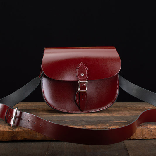 Large Sporran in Patent Oxblood Red