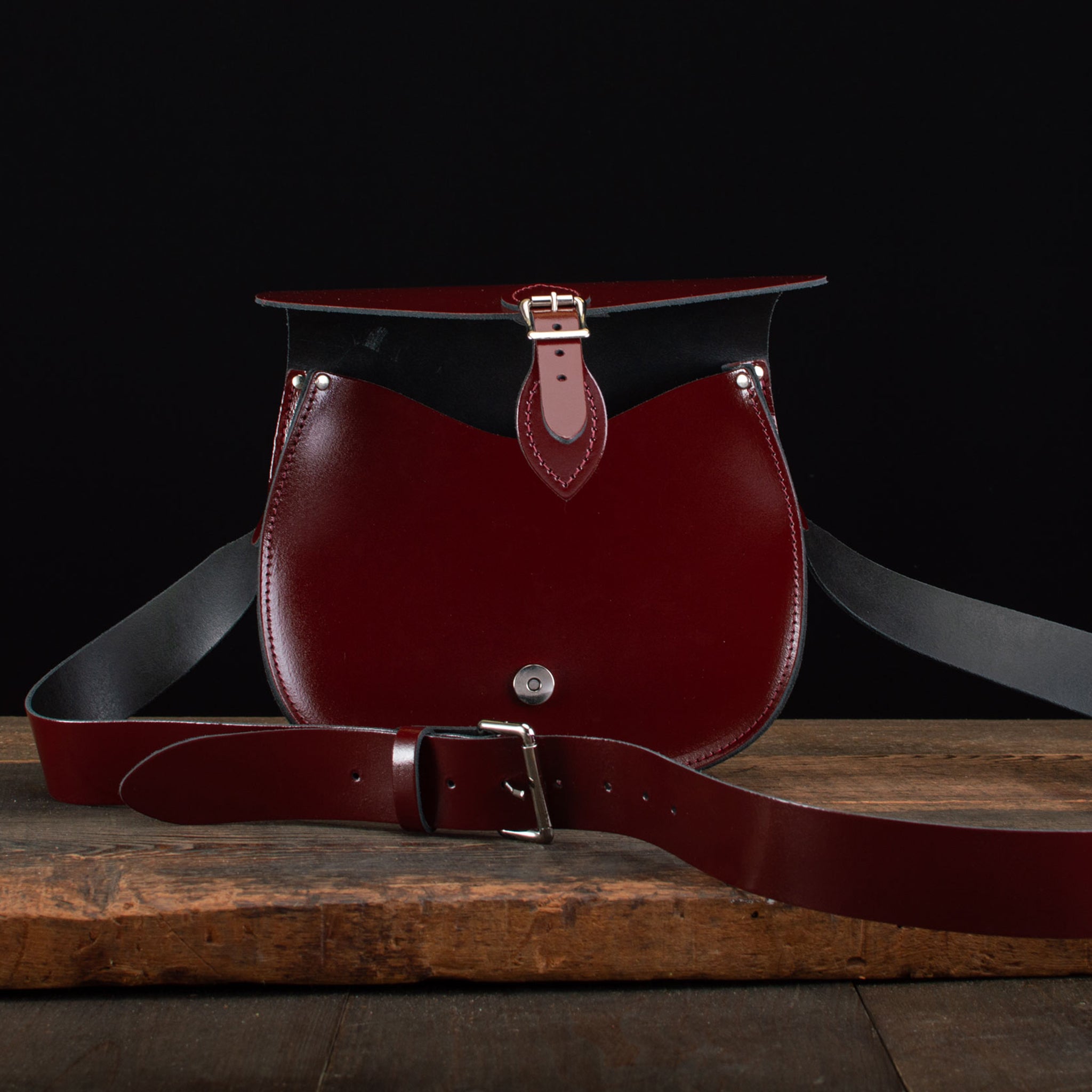 Large Sporran in Patent Oxblood Red