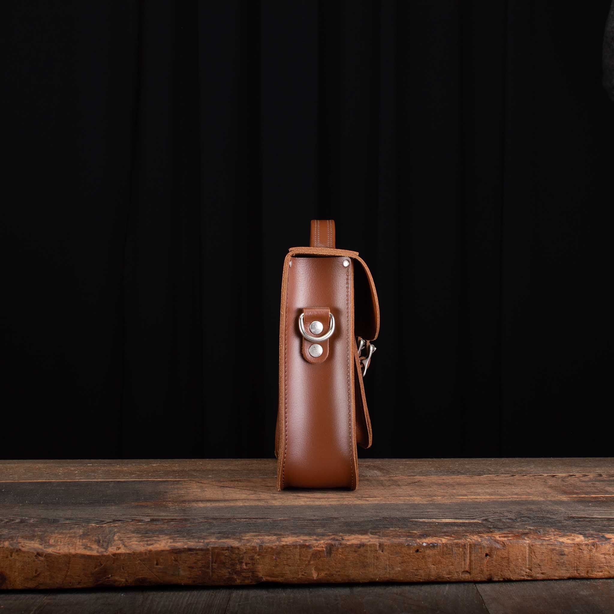 14-Inch Briefcase Satchel in Chestnut Brown