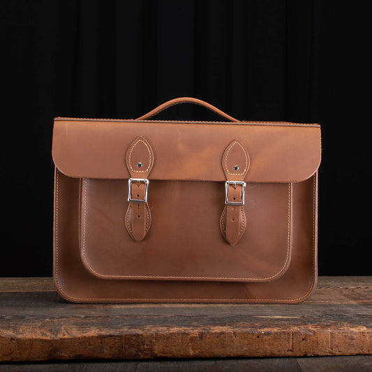 15-Inch Briefcase Satchel in Distressed Mocha Tree