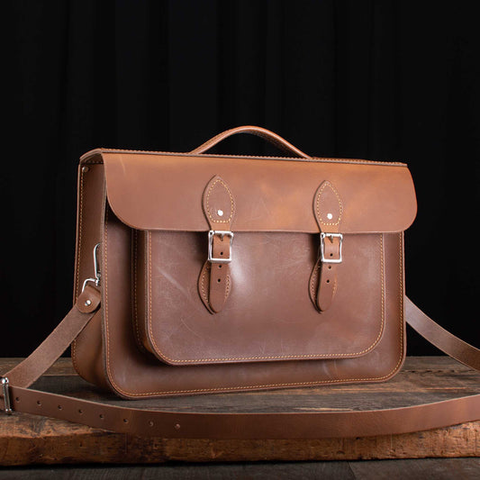 15-Inch Briefcase Satchel in Distressed Mocha Tree