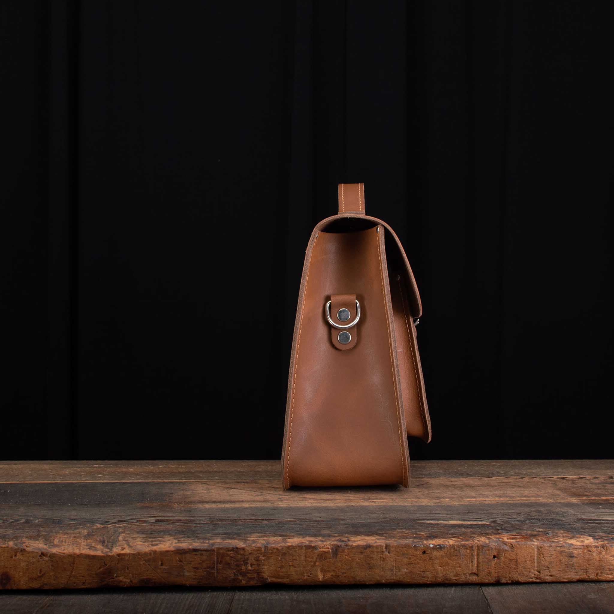 15-Inch Classic Satchel in Distressed Mocha Tree