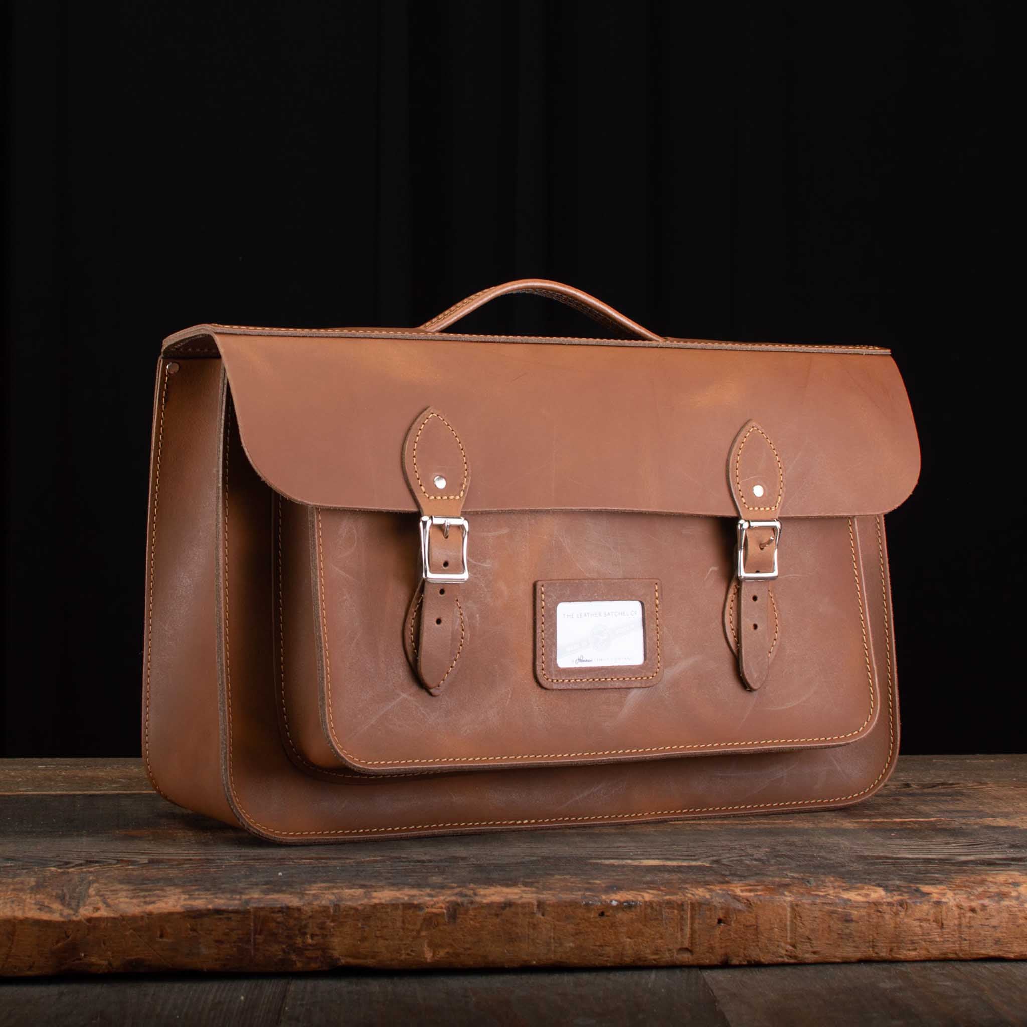 16.5-Inch Briefcase Satchel in Distressed Mocha Tree