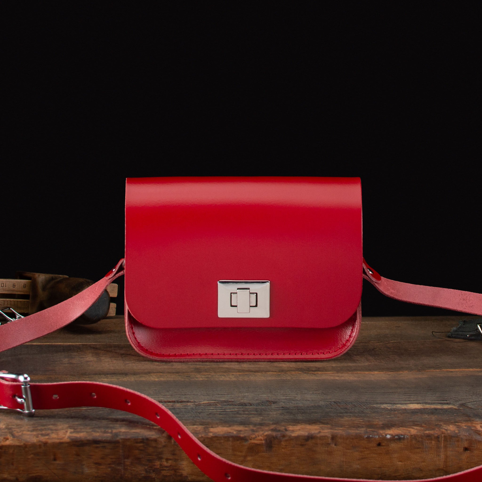 Small Pixie (Crossbody Bag)