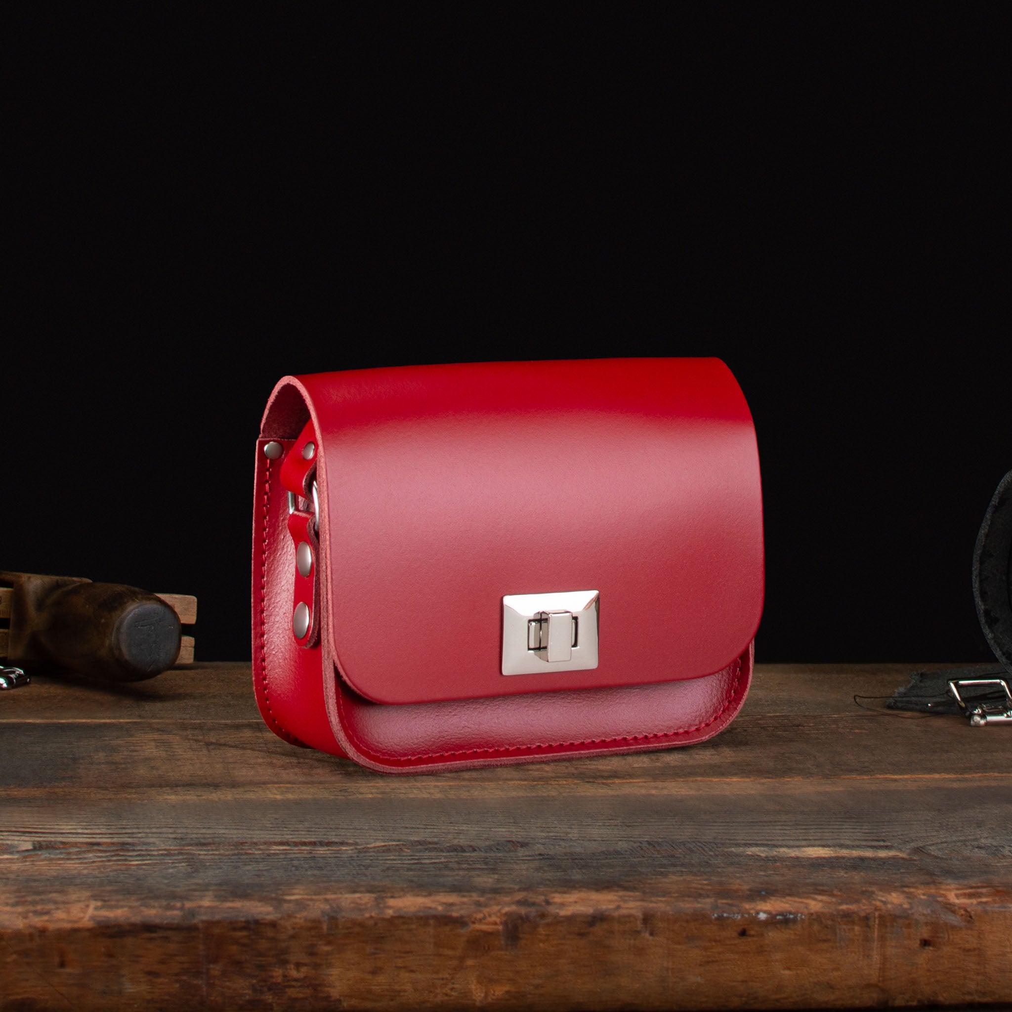 Small Pixie (Crossbody Bag)