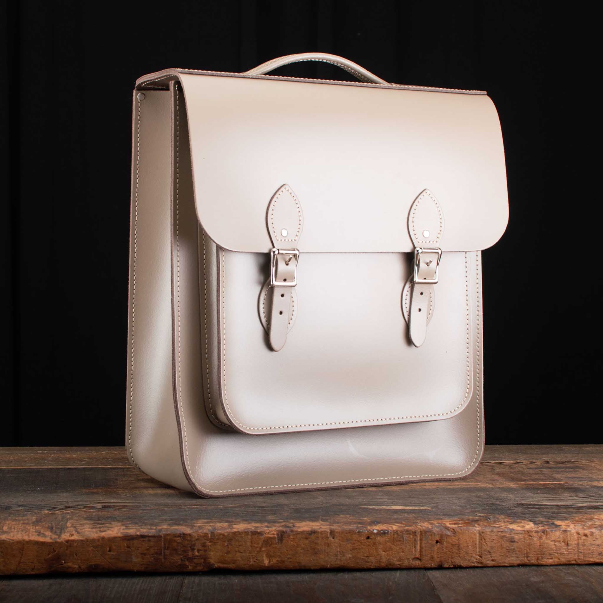 Large Portrait Backpack in River Otter