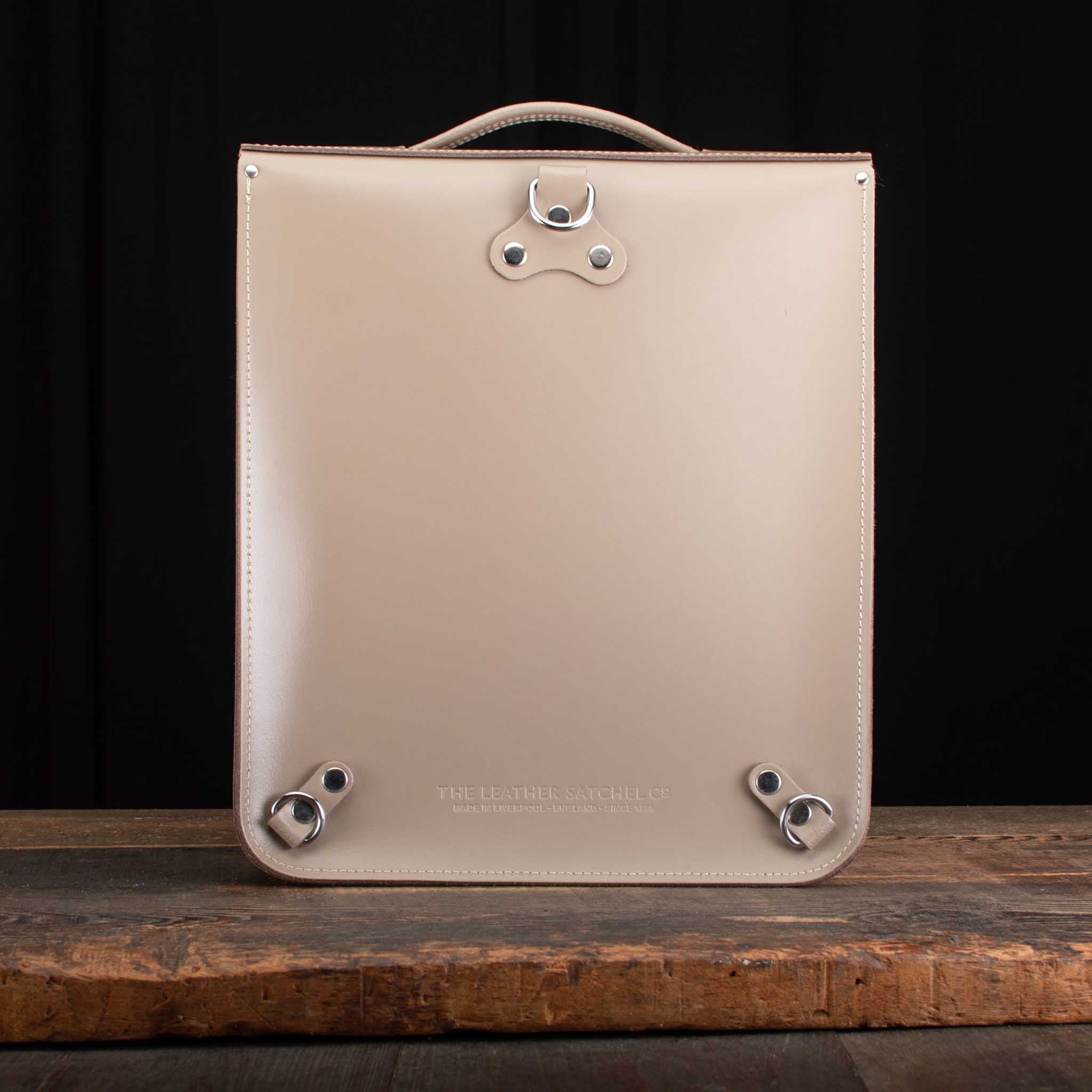 Large Portrait Backpack in River Otter